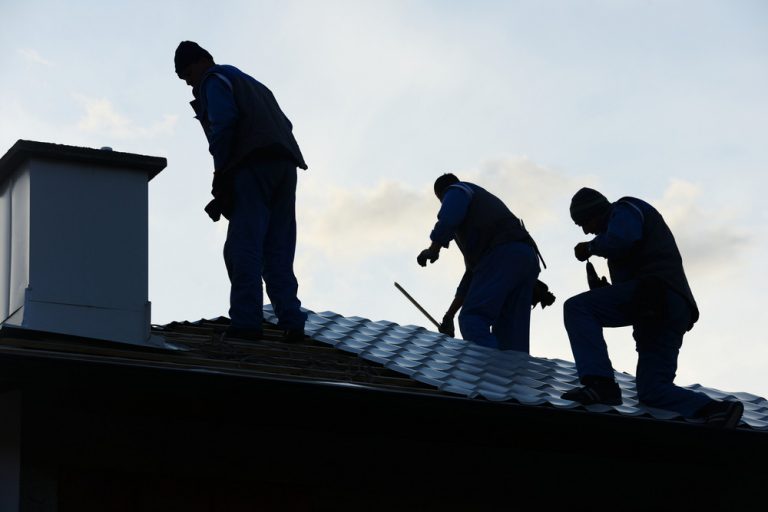 trusted roofing company with great reviews