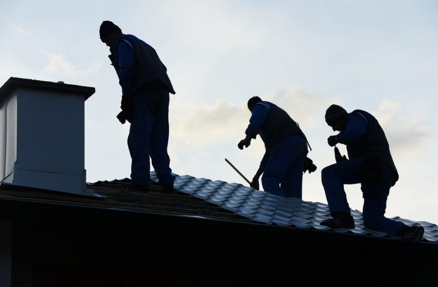 trusted roofing company with great reviews